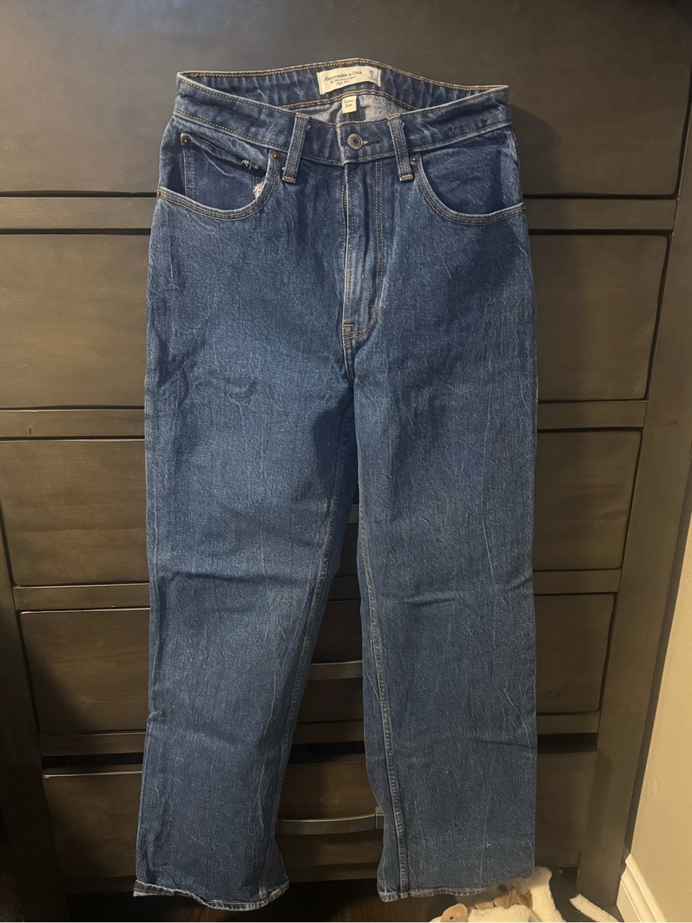 Abercrombie and Fitch the 90s relaxed jean high rise curve love